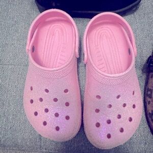 Girls shoes pink crocs
